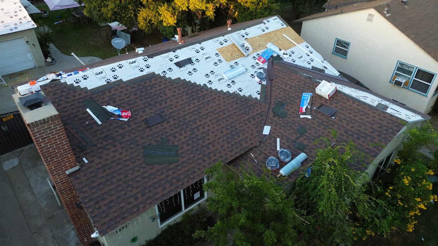 Southern California roofing estimate hero image one